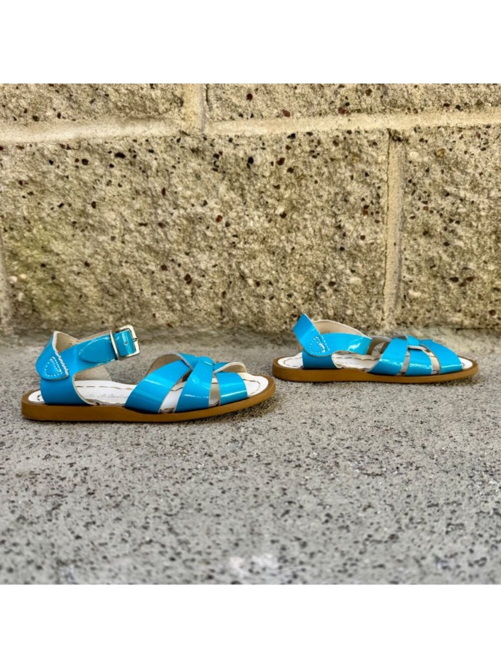 SALTWATER Sandals Girls 9 Aqua Blue Patent Leather Original Salt Water Sandal - Picture 2 of 8